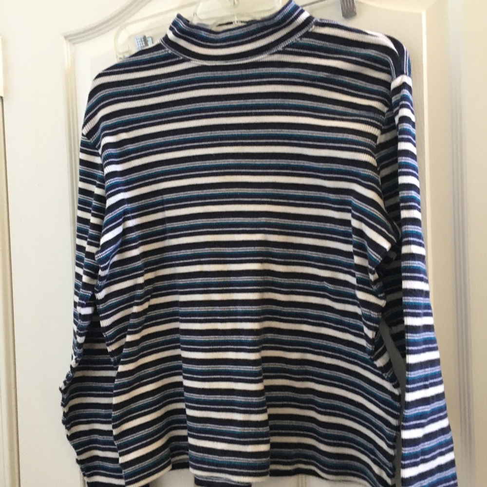 FINAL MARKDOWN Ladies Rebecca Malone top medium